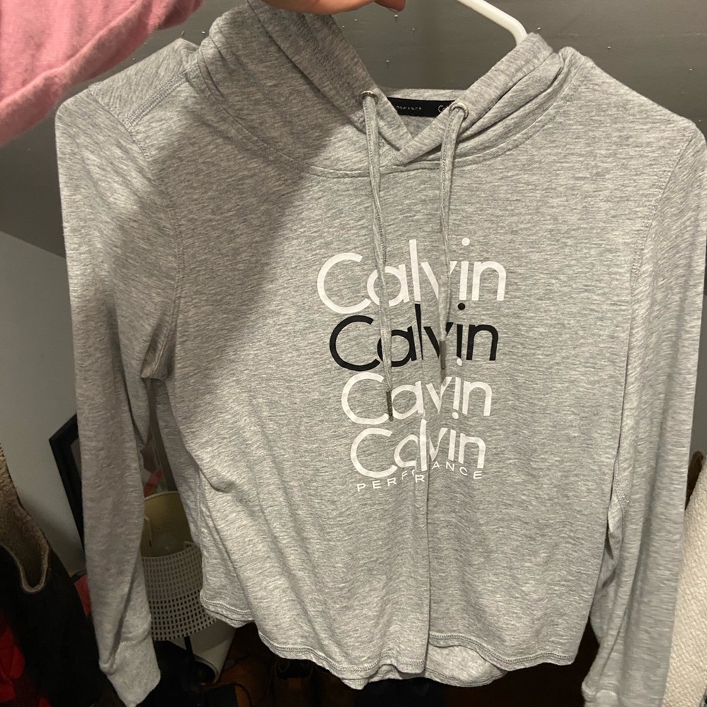 CROPPED LIGHT WEIGHT HOODIE